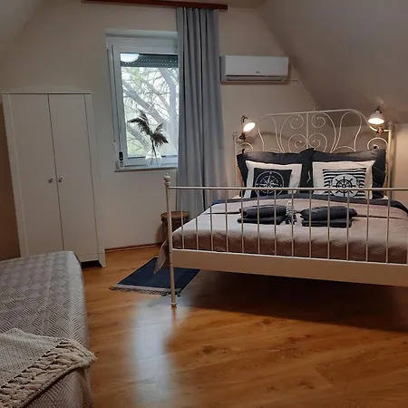 Prima Wellness Badacsony Ferienhaus Badacsonytomaj